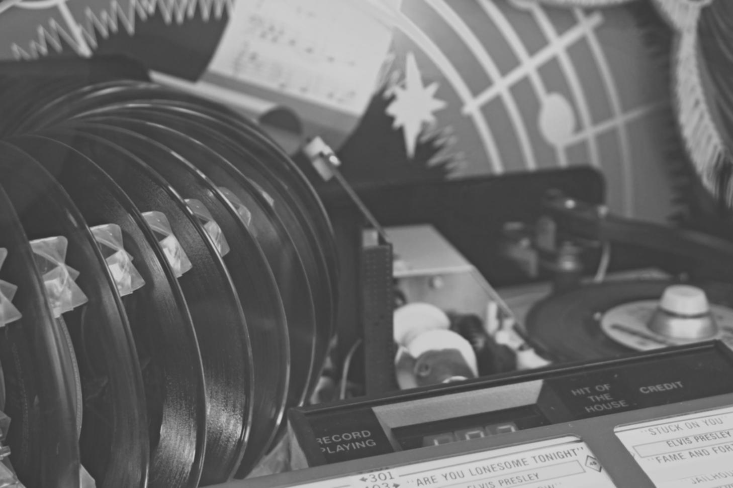 Strumenti musicali e materiale per il songwriting